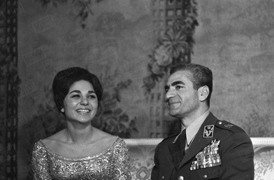 Il y a 60 ans, le mariage de Farah et du Shah d’Iran 