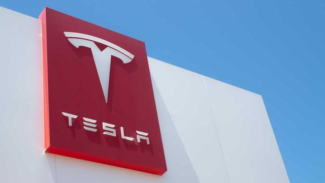 Scandal in Tesla: six employees filed lawsuits for sexual harassment within the company