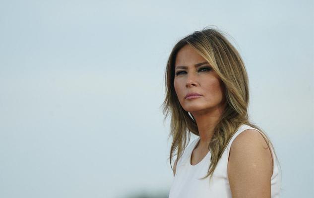 Froide et égoïste : le portrait accablant de Melania Trump par son ex-meilleure amie