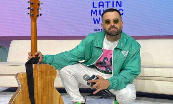 “Transmitirles lo que siento”: Mike Bahía presentó un nuevo video musical