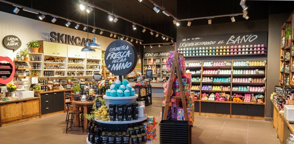 Why Lush, the reference cosmetics brand for adolescents, leaves social networks
