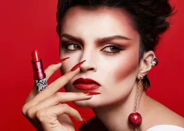 Journée mondiale de lutte contre le sida : on achète un rouge à lèvres MAC pour s’engager ! 