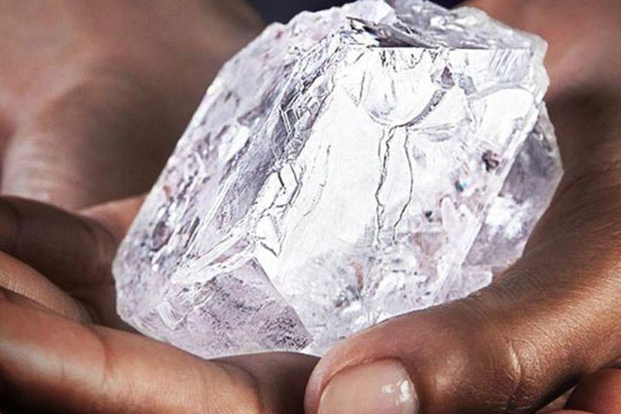 Uno de los diamantes más grandes del mundo ha sido descubierto en Botswana 