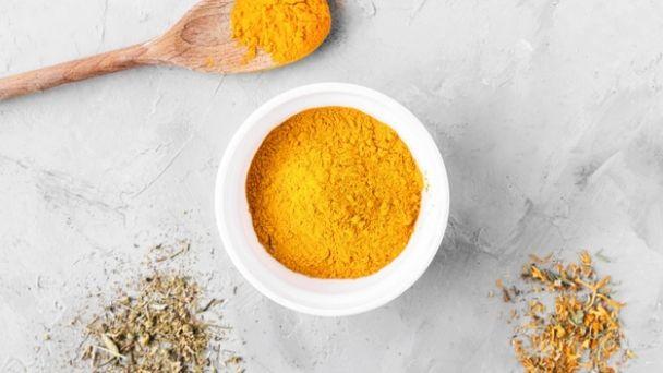 Discover the benefits of turmeric for skin 