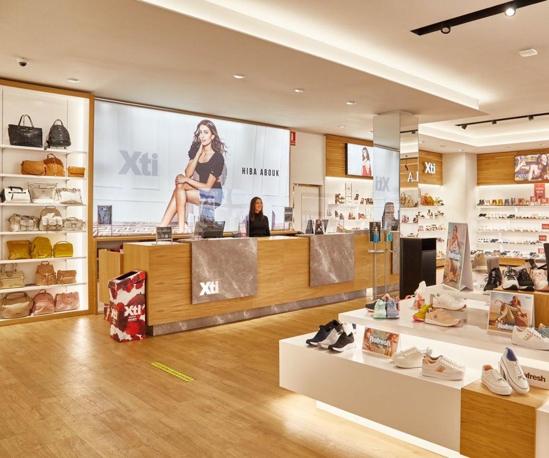 The Spanish company XTI opened two physical stores and entered new digital channels