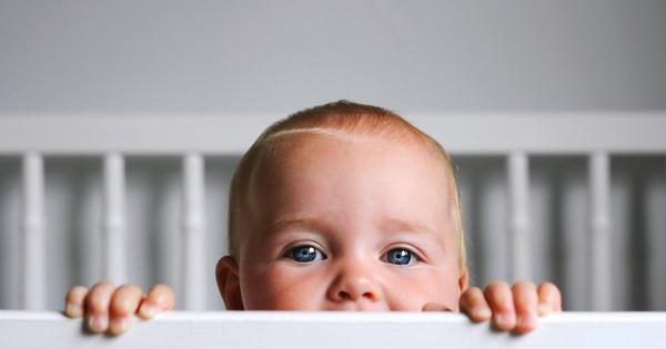 Réponse d'expert : pourquoi bébé lutte contre le sommeil ?