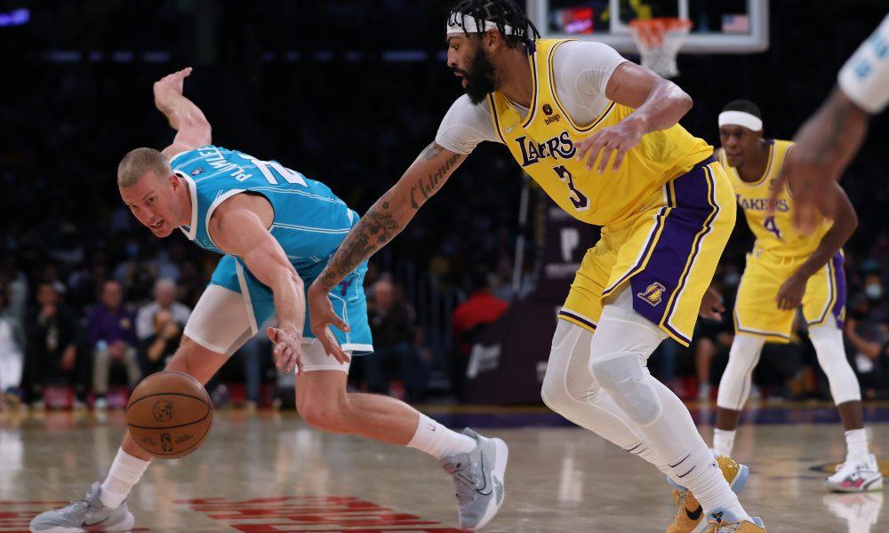 Lakers vs Charlotte Hornets (TV/Streaming) : sur quelle chaine regarder le match dans la nuit de vendredi à samedi