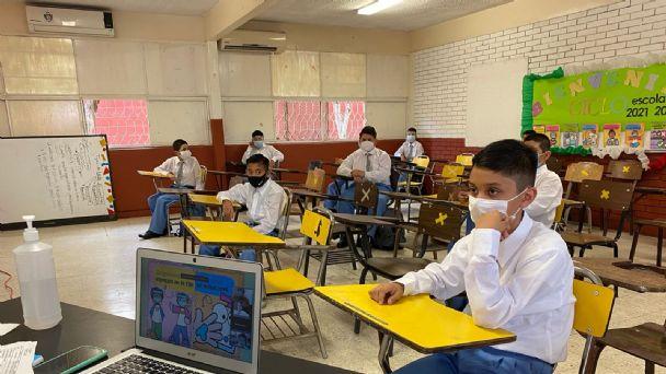 Confirman regreso a clases en NL; será híbrido | ABC Noticias