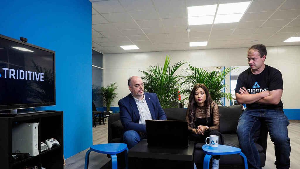 Invertia  El software 'made in Spain' ultrarrápido elegido por Bank of America para digitalizar la industria del futuro 