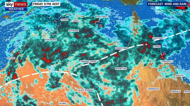 Weekend weather: Heat for Perth, rain for Queensland, storms for NSW 