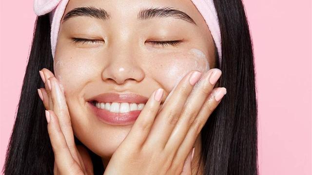 10 cosméticos multifunción que te harán la vida mucho más fácil