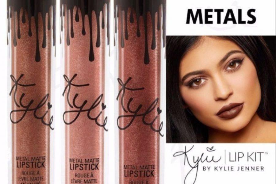 Sombras de Kylie Jenner ¿son copia de otra marca de cosméticos? 