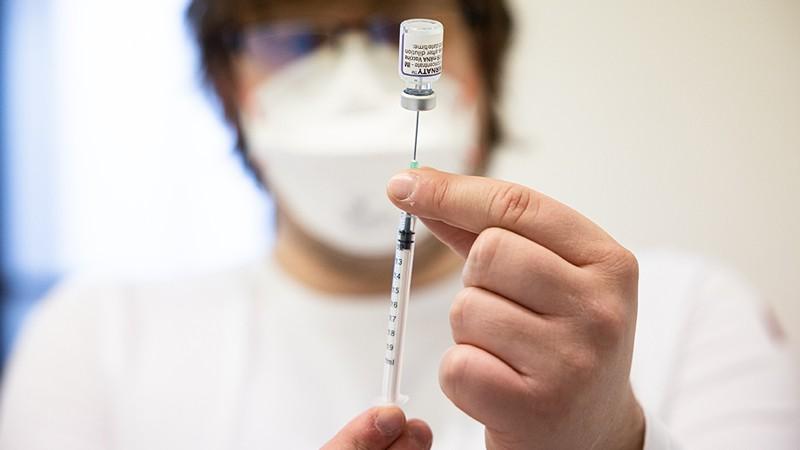 Daily briefing: Vaccination could reduce long COVID risk 