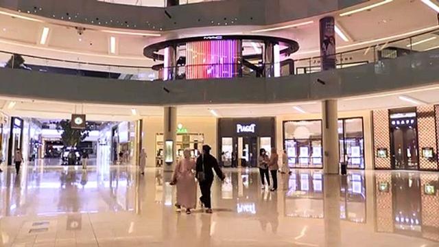 El emblemático Dubai Mall de Emiratos reabre sus puertas 