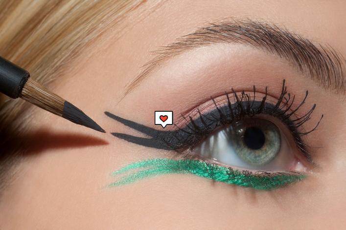 Este es el ‘eyeliner’ perfecto para ti según tu horóscopo (palabra de TikTok)