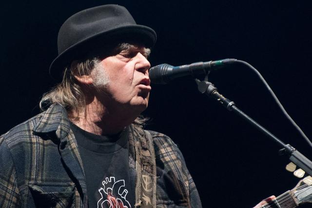 Neil Young’s Radio Channel on SiriusXM Is Revived After Spotify Removal 