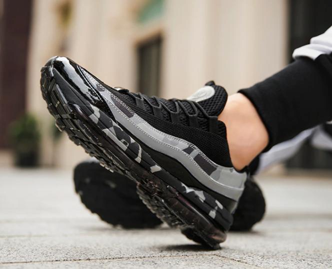 Nike Air Max 95 : Chaussure révolutionnaire -