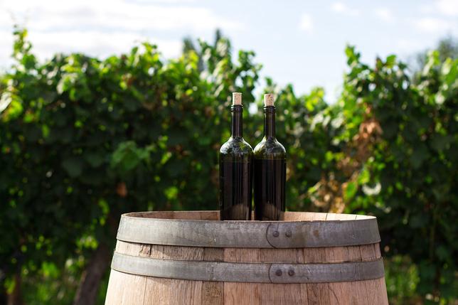La importancia del envoltorio al regalar vino | The Gourmet Journal: Periódico de Gastronomía