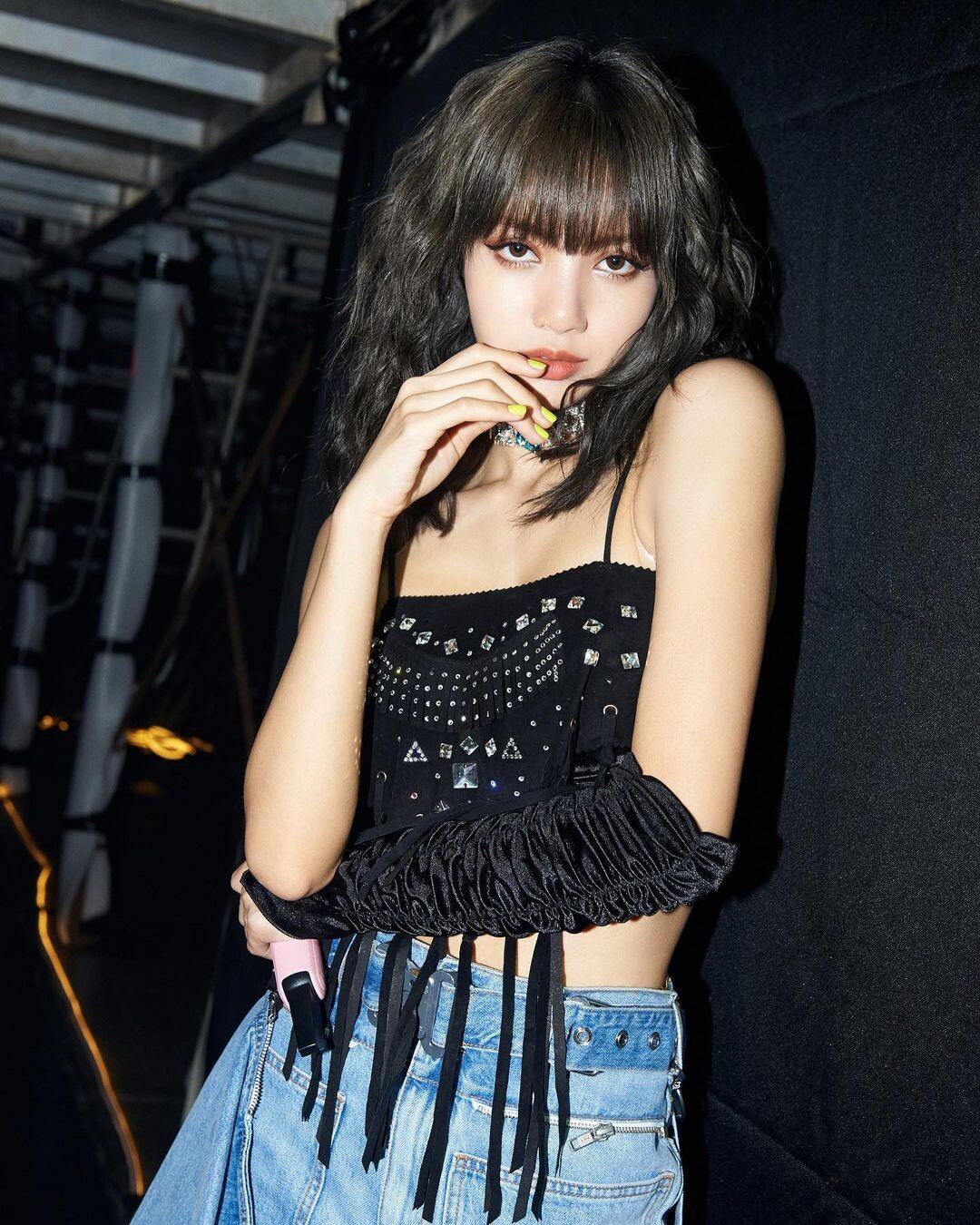 Lisa de Blackpink is the new global Mac Cosmetics ambassador and promises very modern pop makeup in the future of the firm