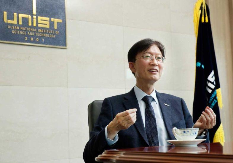 Talking leadership 10: Yong Hoon Lee on science and technology education 