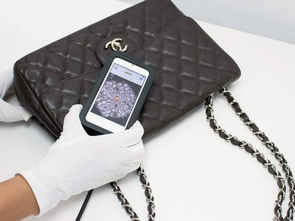Digital Economy Entrupy: an 'app' that detects in seconds if a luxury bag is false tags the most read