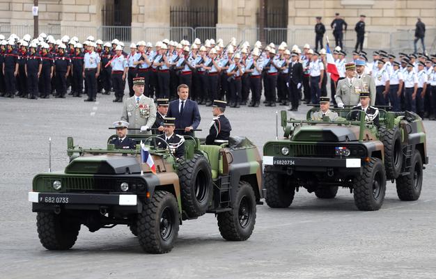 La inquietante olla que se destapó en Francia: por qué hay militares alertando sobre una guerra civil