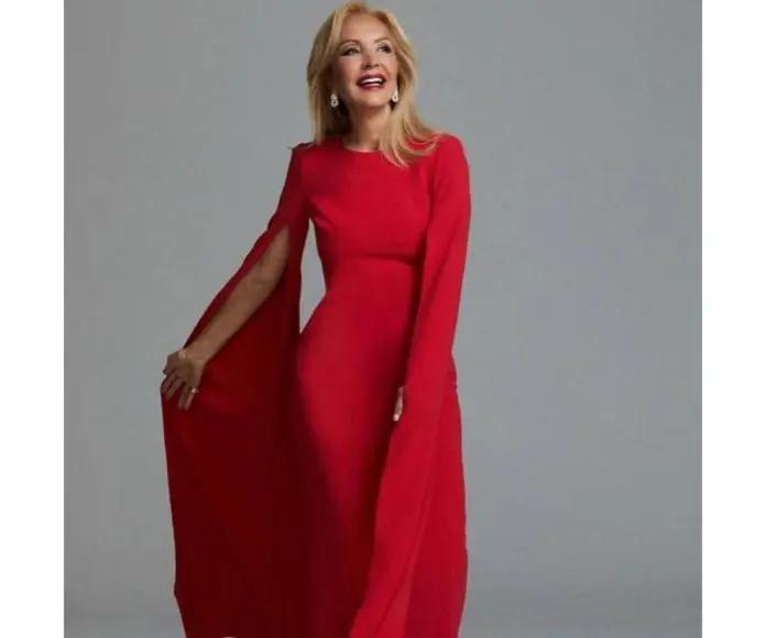 Carmen Lomana y Victoria Beckham coinciden: todo lo que necesitamos es un vestido rojo