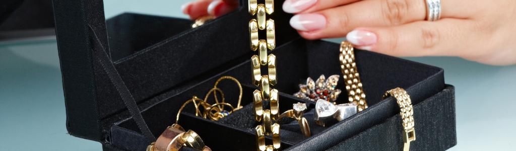 How to resell your gold jewelry?