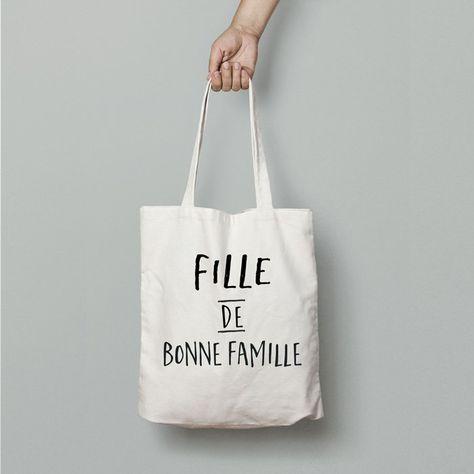 25 stylish tote bags to adopt without delay