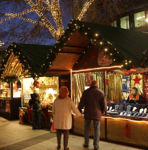 Ludwigshafen – Ludwigshafener Weihnachtsmarkt setzt auf Aufenthaltsqualität und Ambiente Ab 10. November auf dem Berliner Platz