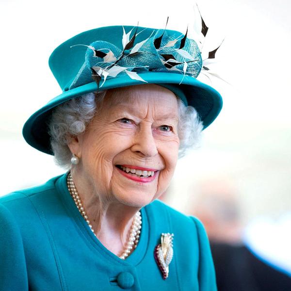 The Queen's Diamond Jubilee - Hän on kunnossa - Viihde