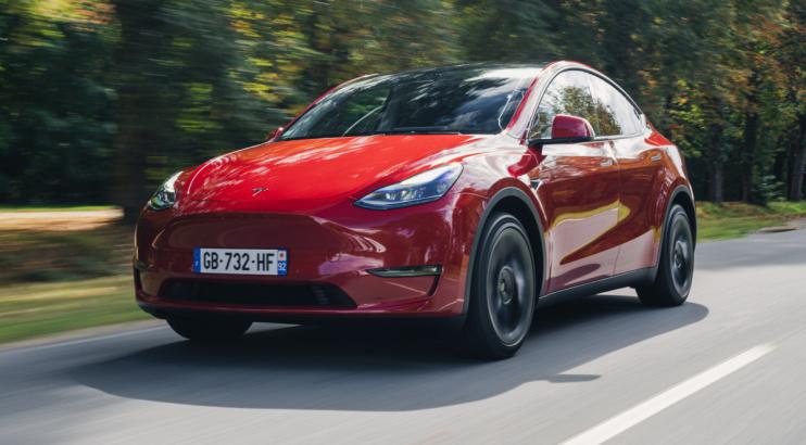 Essai Tesla Model Y Grande autonomie : notre avis au volant du SUV électrique 