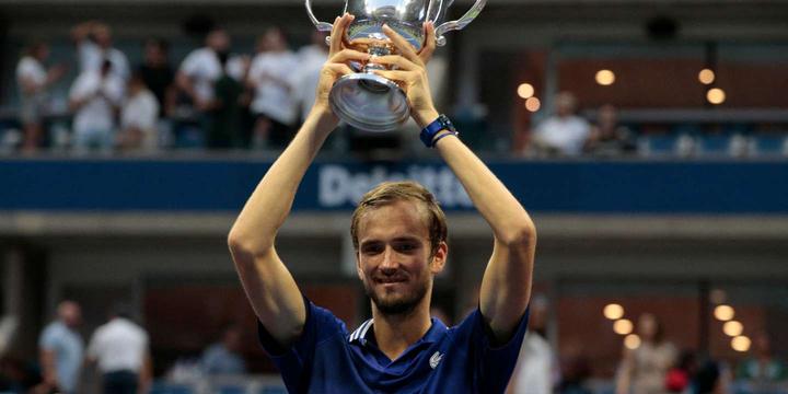 US Open : Daniil Medvedev remporte le tournoi et brise les rêves de Novak Djokovic 
