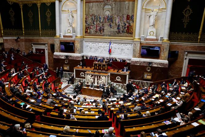 Pass vaccinal : le Parlement adopte définitivement le projet de loi Pass vaccinal : le Parlement adopte définitivement le projet de loi