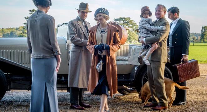 La costumière de « Downton Abbey » lève le voile sur les dessous du film 