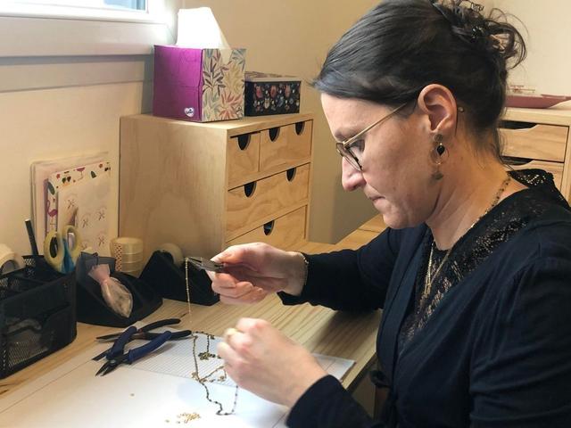 Near Saint-Hilaire.After a burnout, a nurse decides to create jewelry
