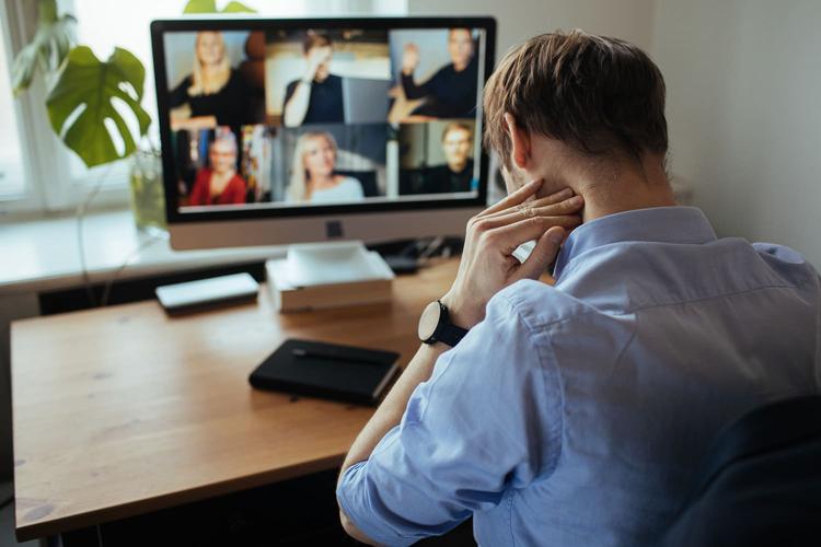 Pour être plus productif et moins fatigué au travail, éteignez votre caméra sur Zoom 