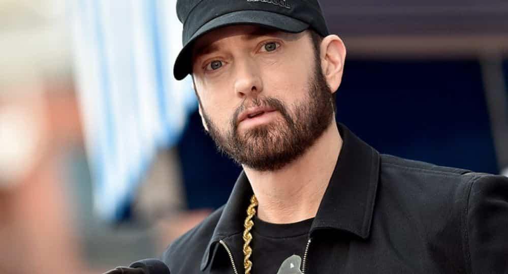 Eminem vend sa collection d’équipements avec les Pistons de Détroit en quelques minutes 
