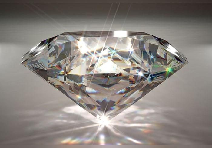 Unusual the false diamond bought in a garage sale is a real estimated 2.4 million euros
