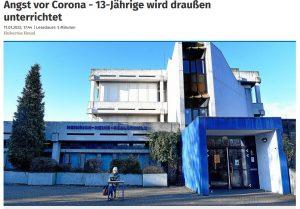 Студент учи в знак на протест срещу липсващата Corona Protection в училищния двор – службата за социални грижи за младежи вече заплашва родителите