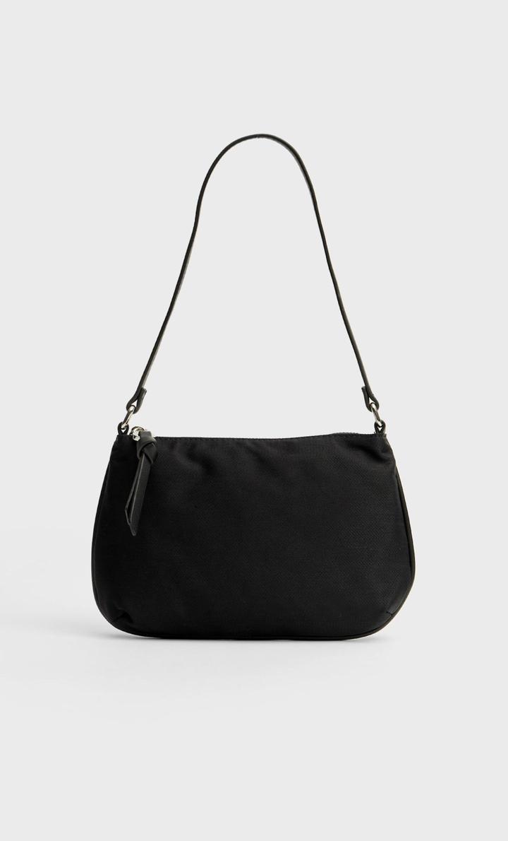 Baguette Bag: So stylen Sie den Taschen-Trend richtig 