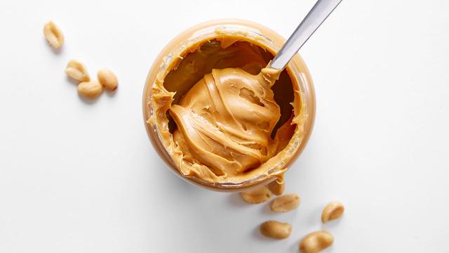  Is Peanut Butter Healthy?  Our nutrition expert finds a clear answer