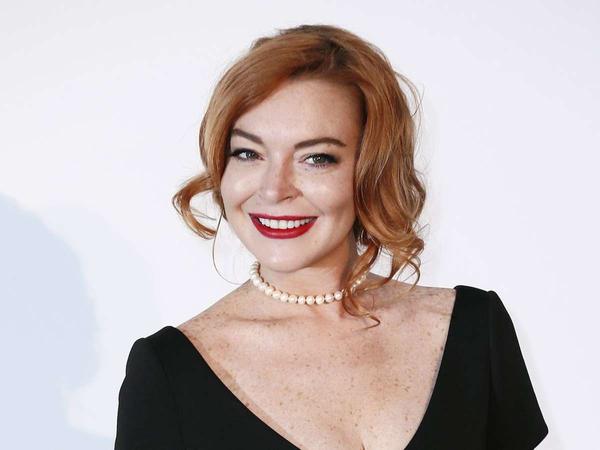Seit November 2021 verlobt: Lindsay Lohan lässt sich Zeit mit der Trauung - Unterhaltung - Stuttgarter Nachrichten