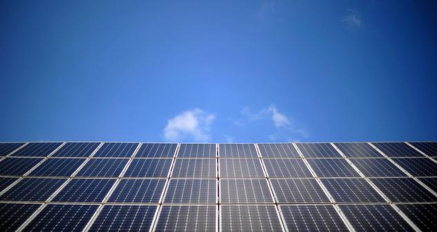 Bonner Kennedybrücke: Kaputte Anzeigetafel wirft Fragen auf - Funktioniert die Solaranlage noch?
