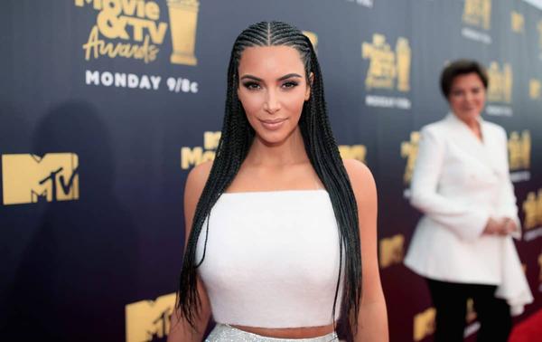 Blackfishing-Vorwürfe gegen Kim Kardashian nach Vogue-Cover 