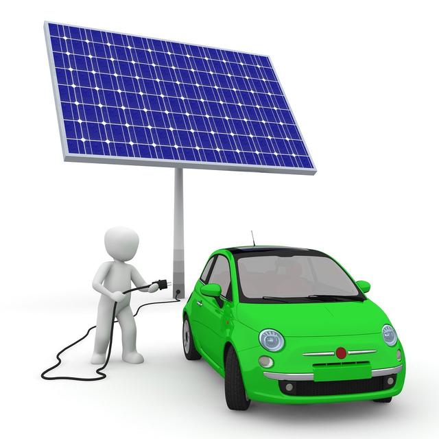 Maximale Wirtschaftlichkeit mit Photovoltaik und E-Auto: So geht's 