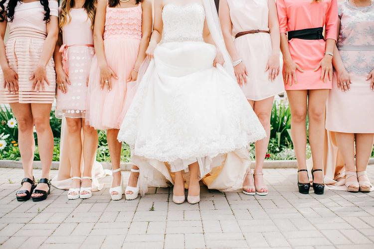 Das perfekte Outfit als Hochzeitsgast: 5 wichtige Regeln