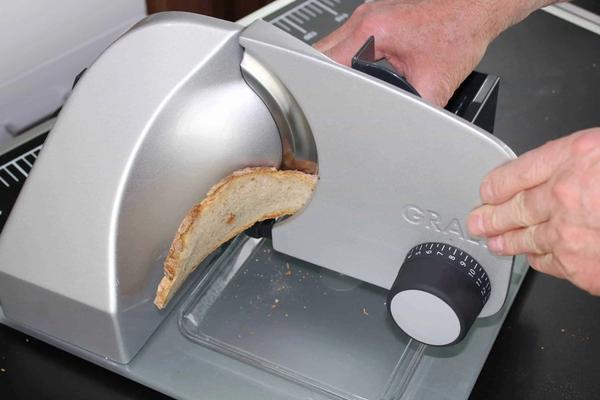 The best all cutters for cutting bread, cheese, sausage and ham