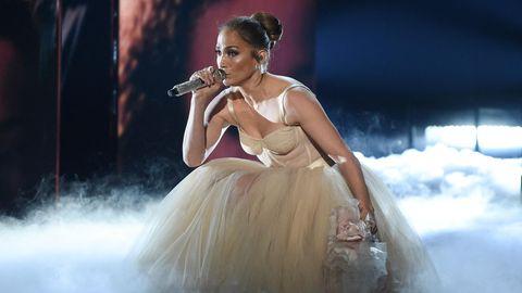 American Music Awards: Topstar versteckt sich hinter Goldmaske