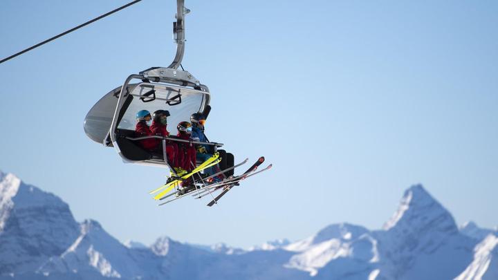 Der schwierige Start in die Ski-Season: Was die Alpenländer planen 